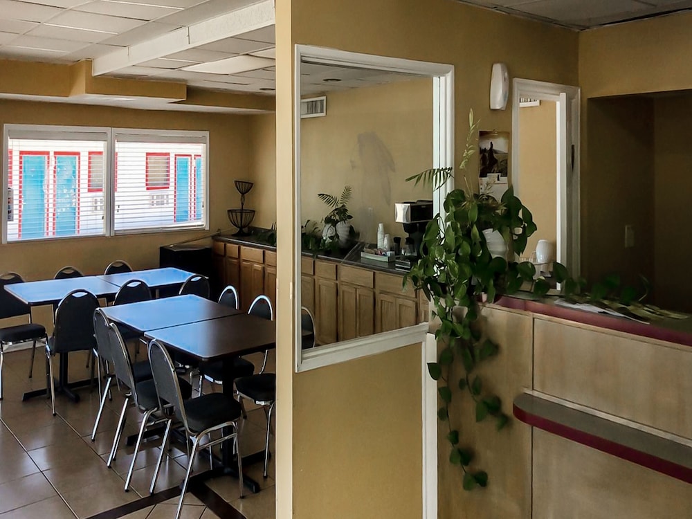 Hotel Guymon OK US-54 24/30