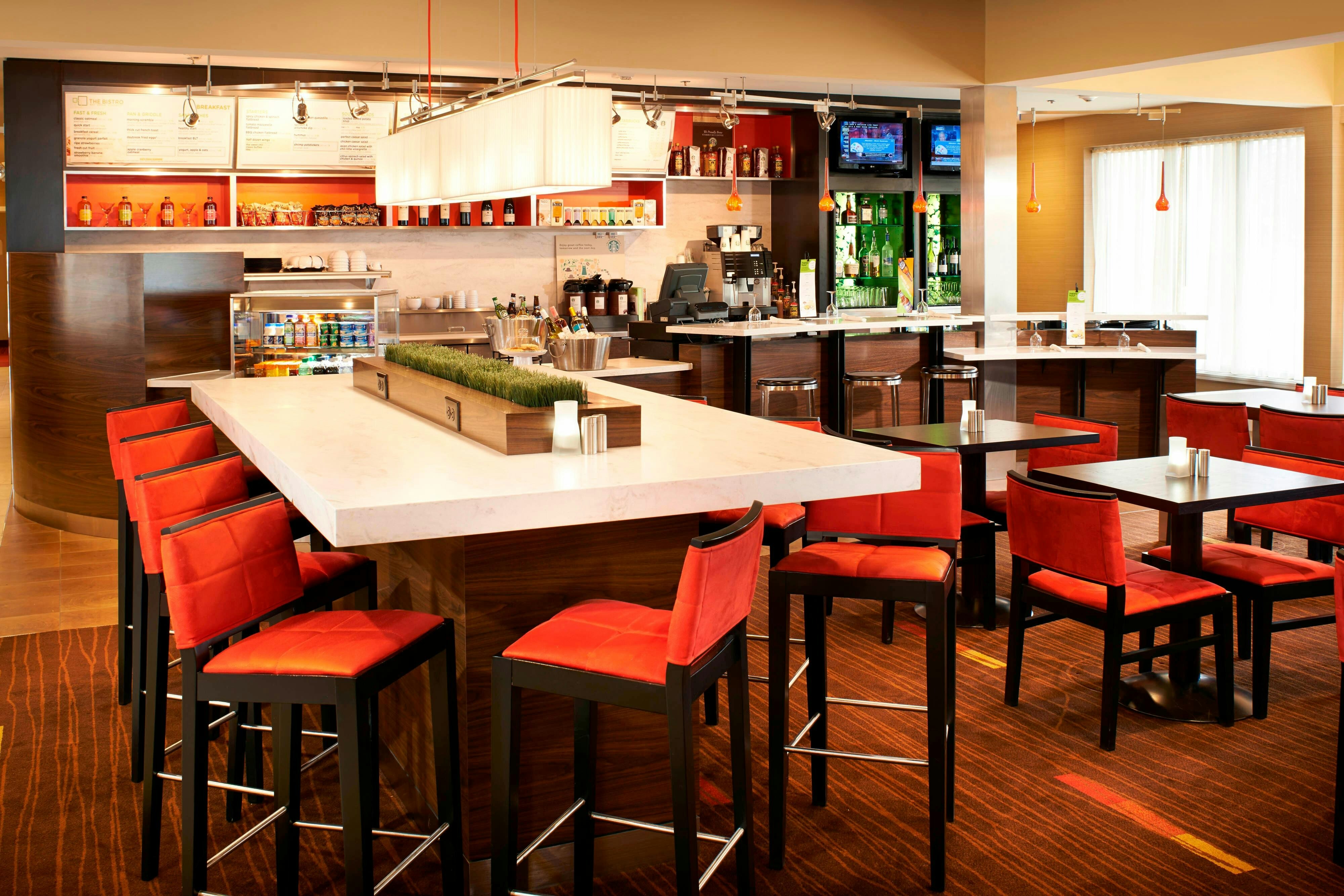 Courtyard by Marriott Toledo Airport Holland 11/15