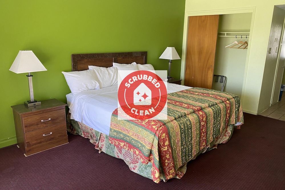 Hotel Yuma AZ Desert Grove 29/47
