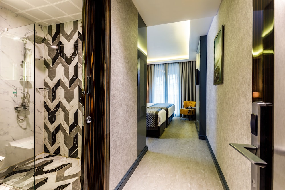 Euro Design Hotel 36/71