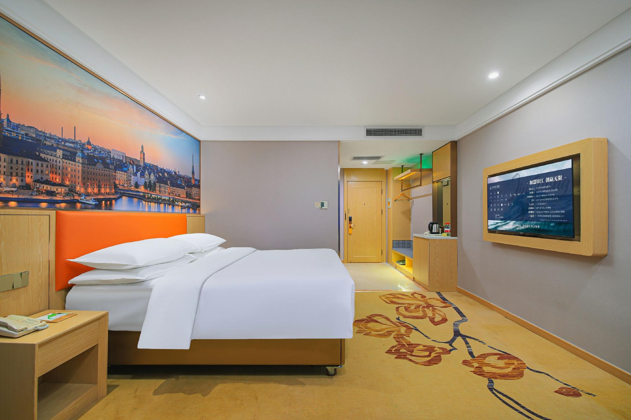 Vienna Hotel (Suzhou Fashion stage Yangcheng Lake store) 19/46