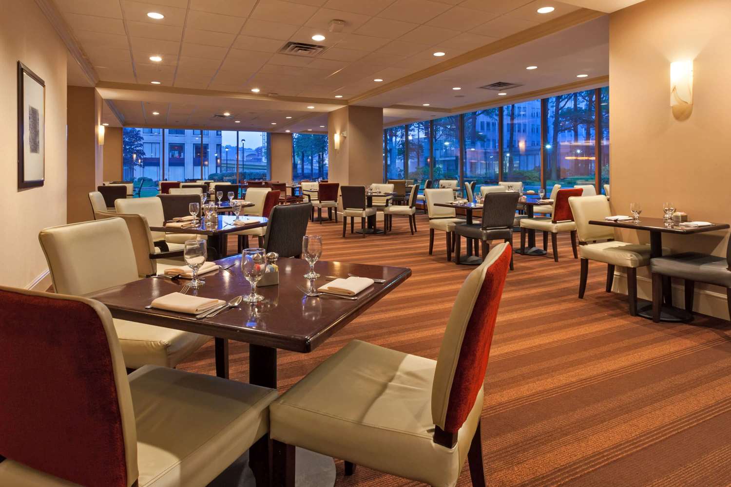 Wyndham Grand Pittsburgh Downtown 18/37