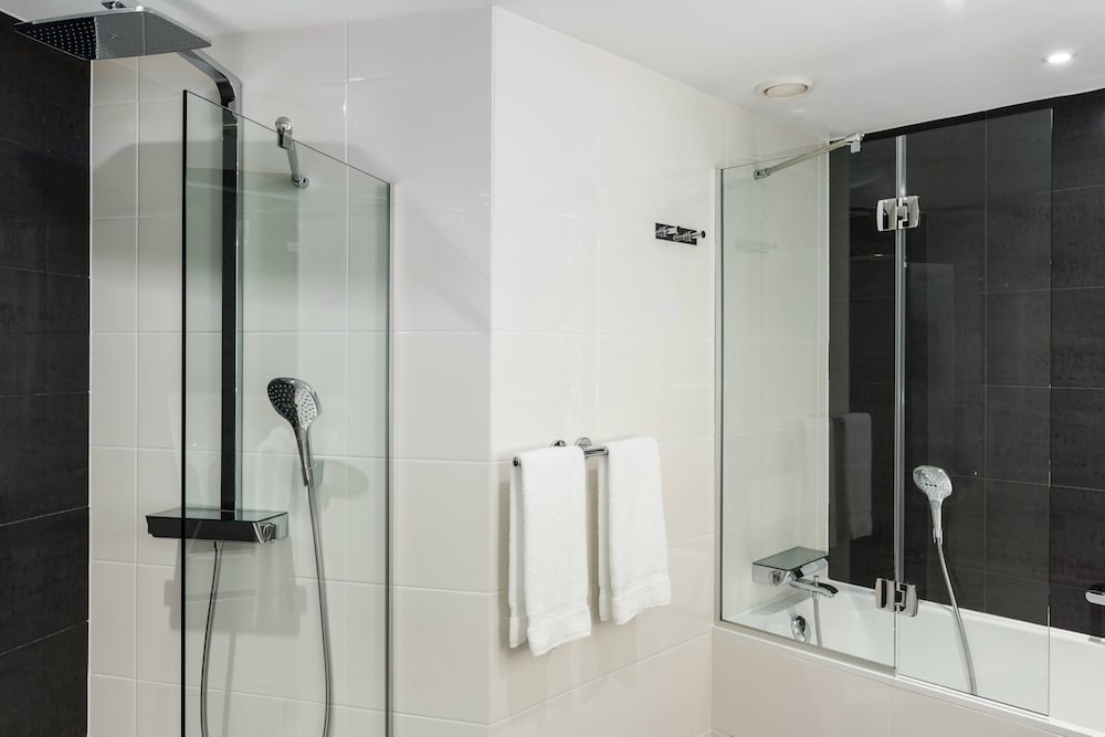 Ac Hotel Paris Porte Maillot 6/32