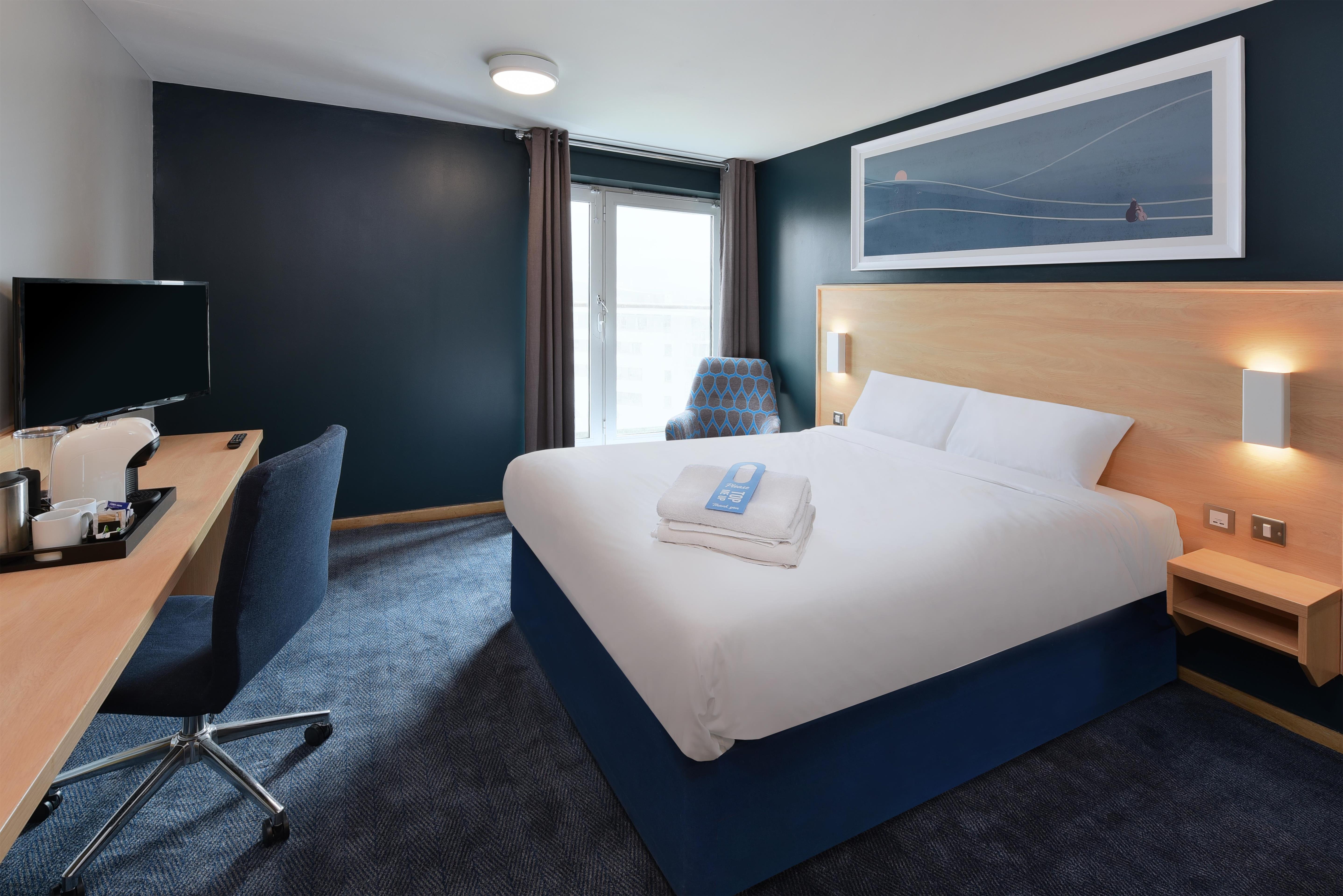 Travelodge Swansea Central 27/54
