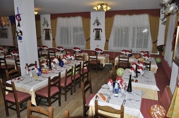 HOTEL SCIATORI 18/31