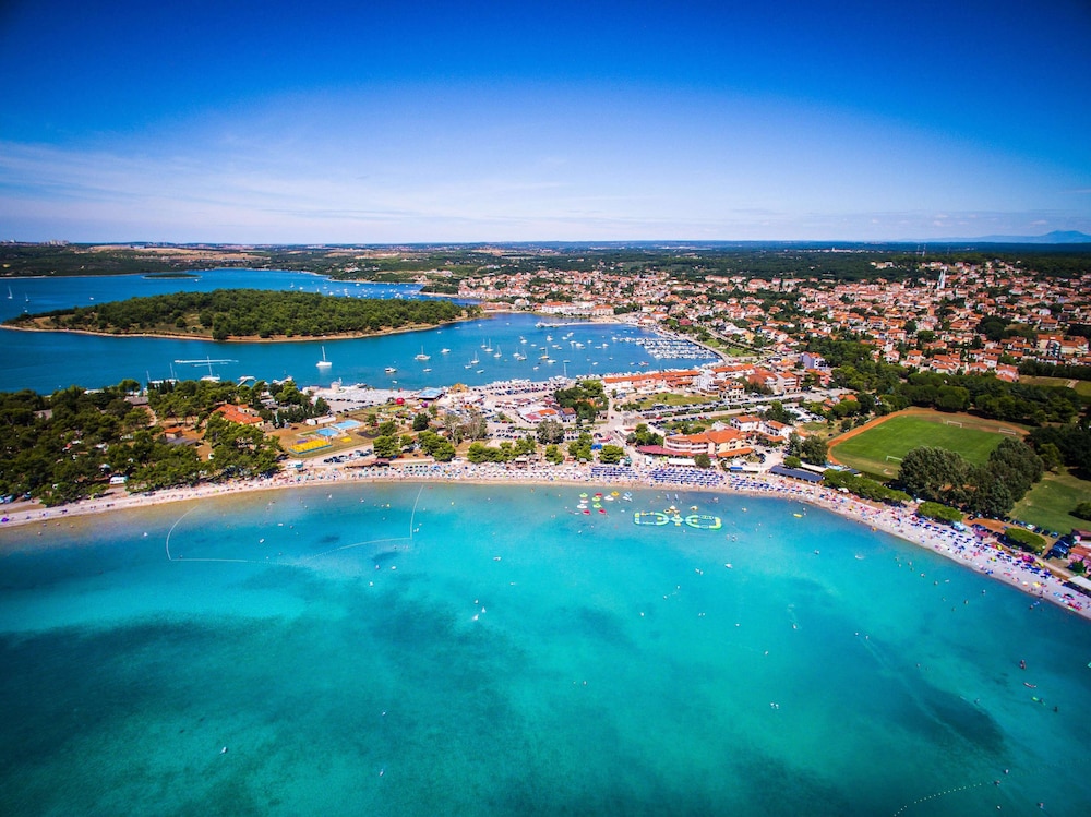 Ai Pini Medulin Resort 56/63