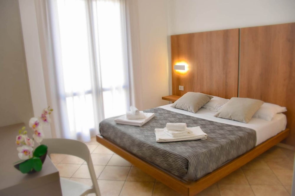 Hotel Sikania 25/74