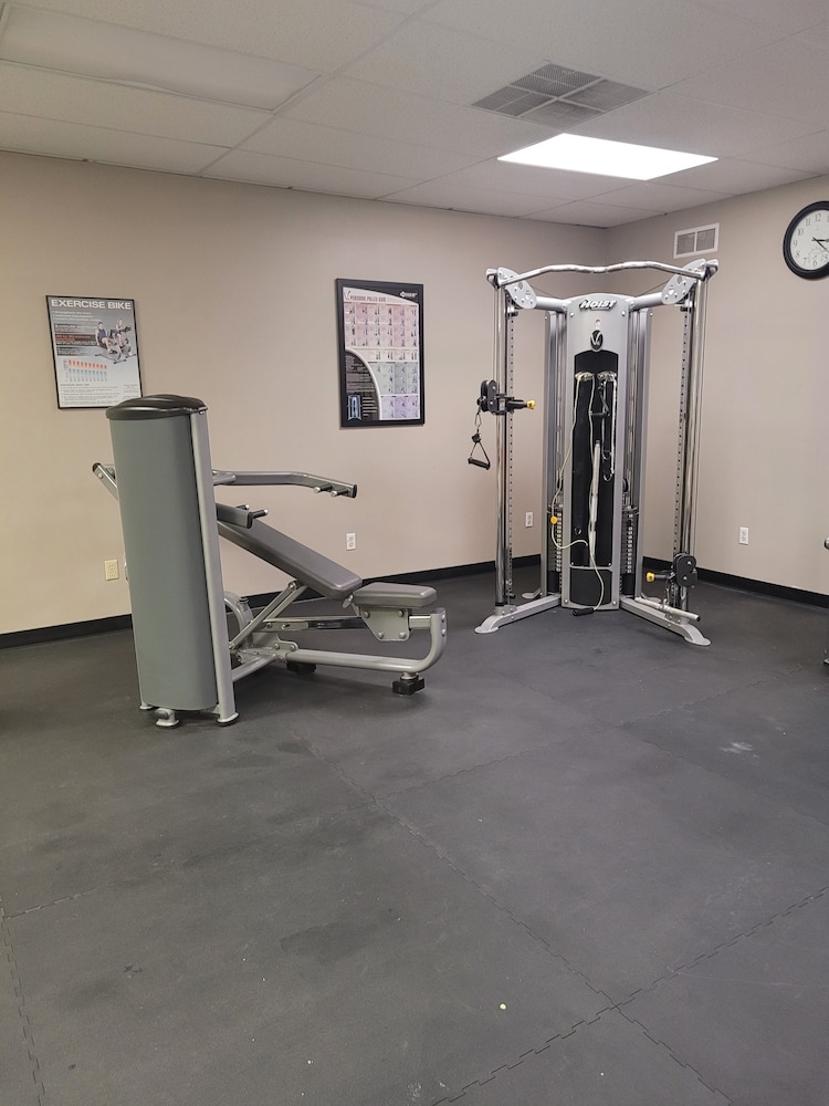 SureStay Plus Hotel by Best Western McGuire AFB Jackson 22/40