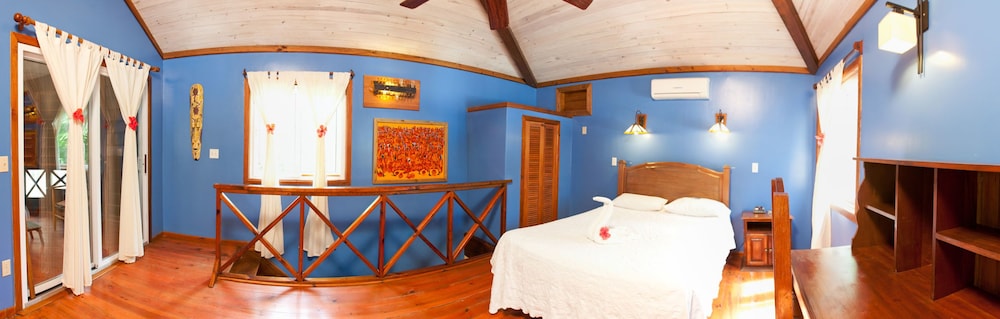 Bananarama Dive and Beach Resort 29/47