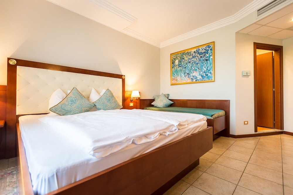 Mediterranee Family Hotel Spa 17/50