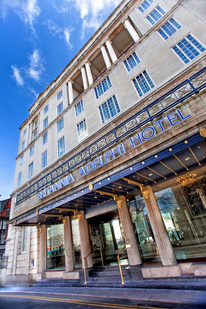 Adelphi Hotel 6/69