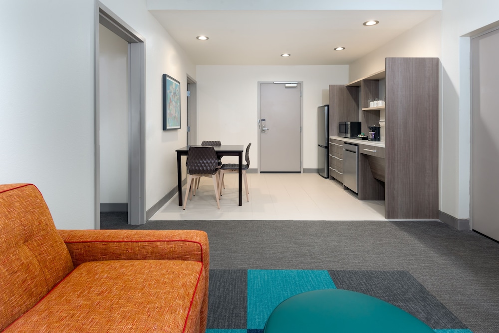 Home2 Suites by Hilton Orlando Near UCF, FL 14/38