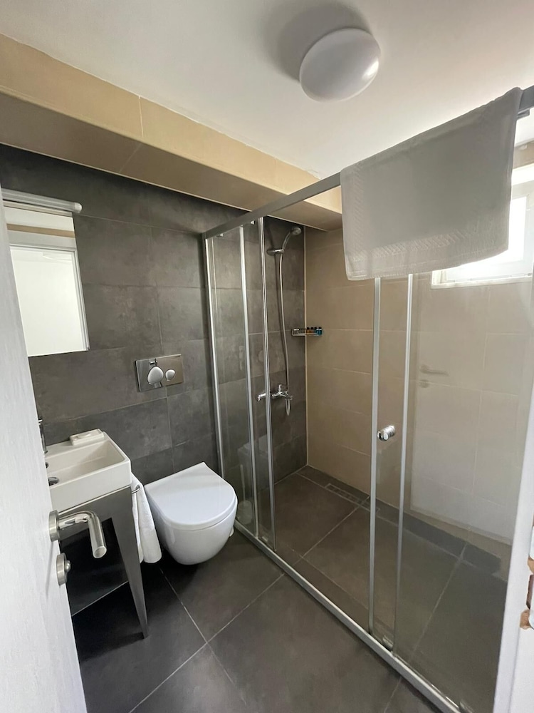 Nilia Butik Hotel 48/50