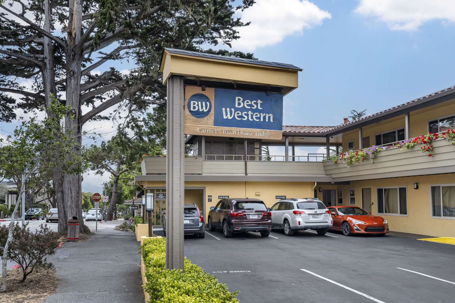 Best Western Carmel S Town House Lodge 35/40