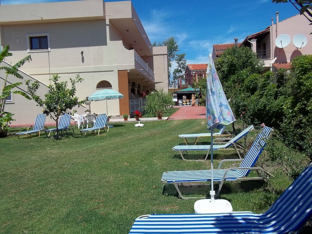 Toulas Apartments 41/50