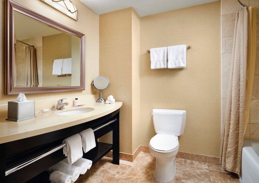 West Inn And Suites 51/55