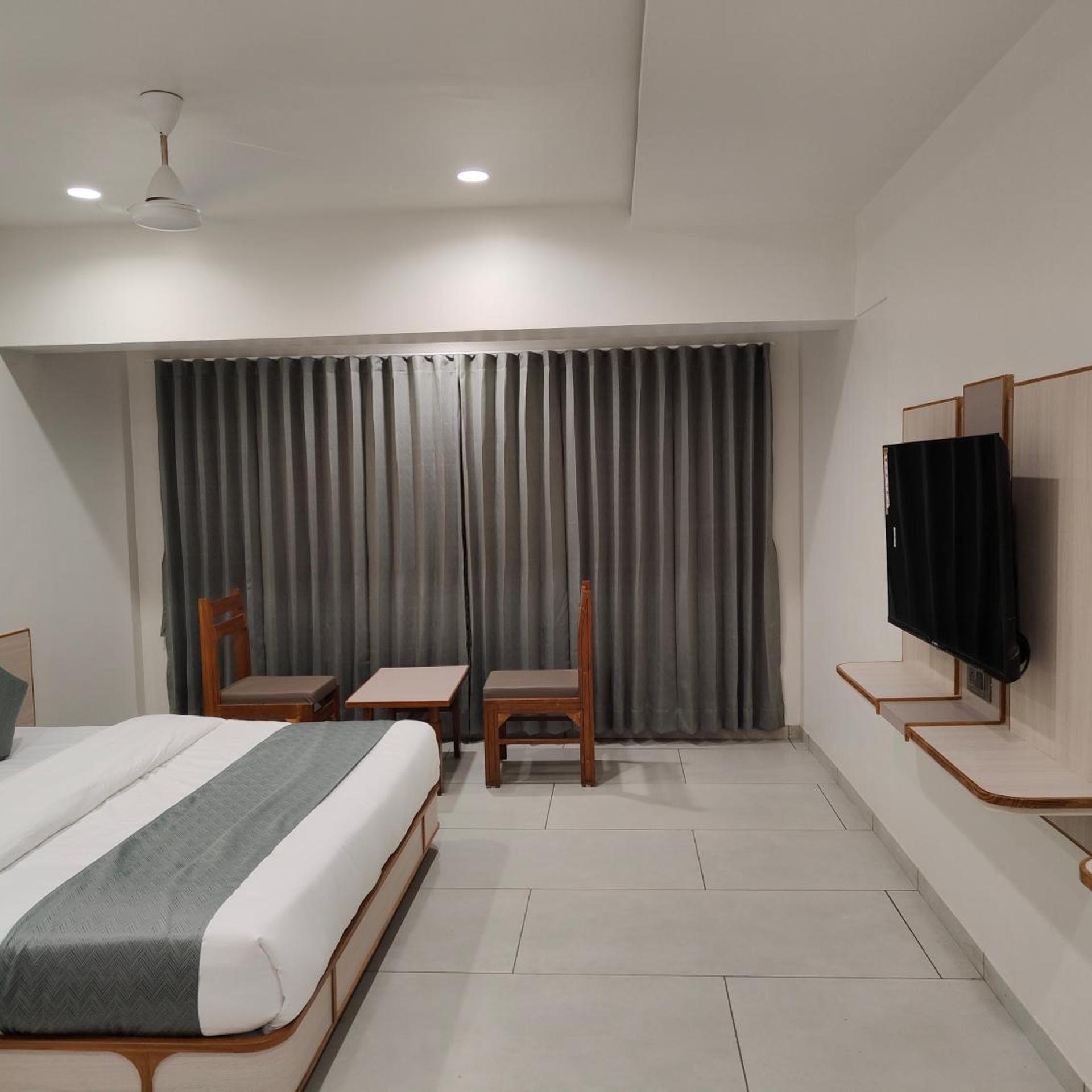 Hotel Kozar 12/41