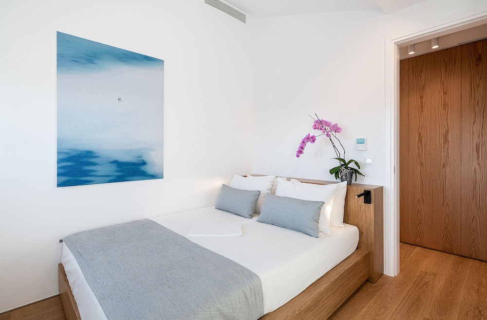 Seametry Luxury Living Apartments 16/50