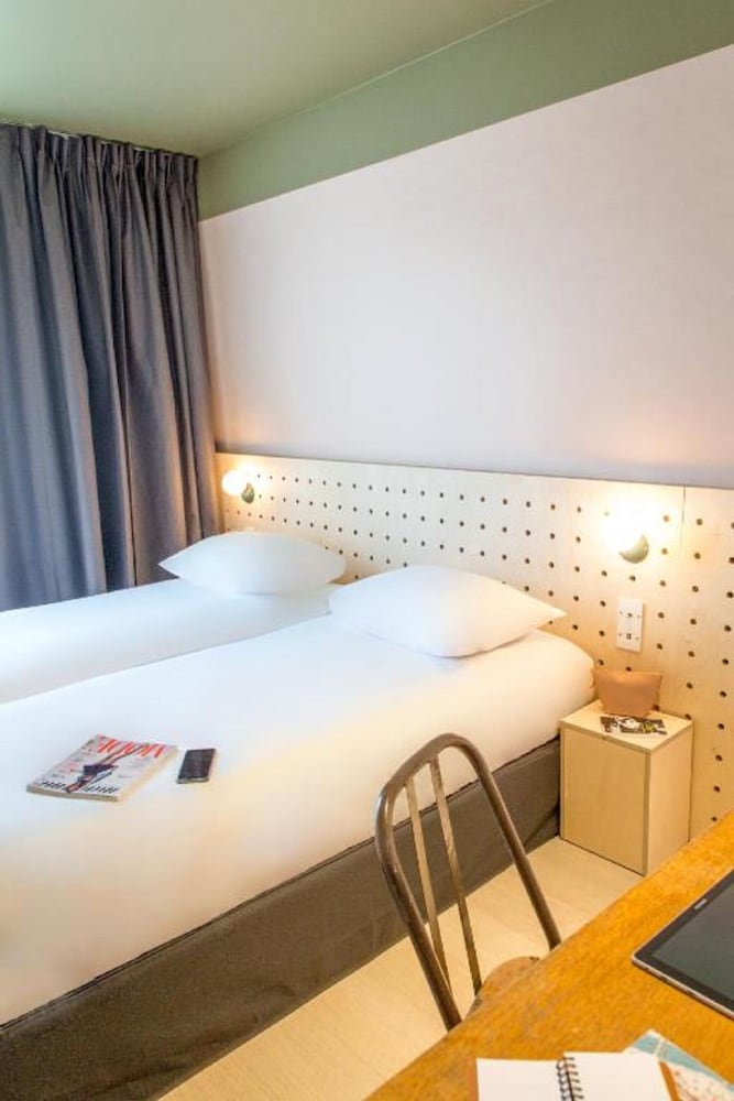 greet Hotel Marseille Centre Saint Charles 46/76