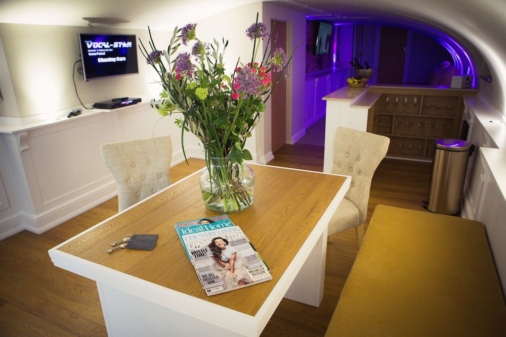 The Townhouse Chester 44/58