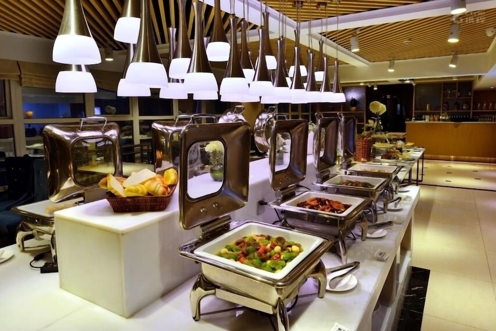 Atour Hotel (Chengdu New Conference and Exhibition Center) 34/41