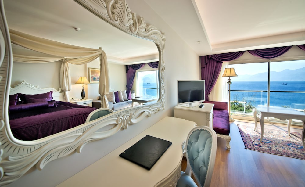 Prime Boutique Hotel 42/65
