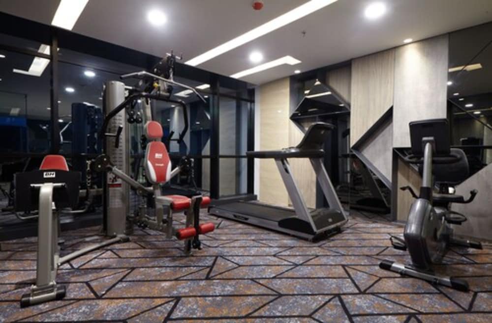 IBIS STYLES MEDAN PATTIMURA 28/41