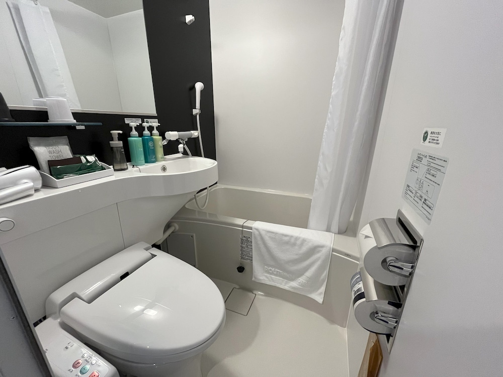 Hotel Route Inn Imabari 27/28