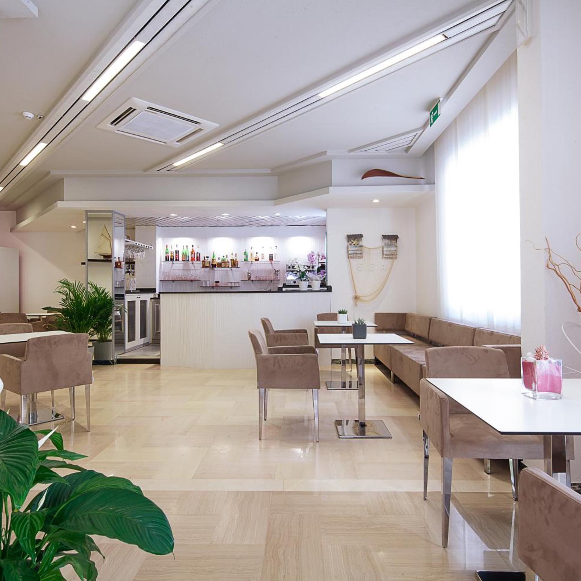 Ambra Hotel Cattolica 34/50