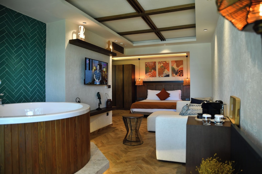 Parmos Otel 49/50