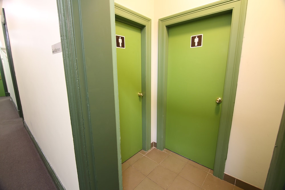 Sydney Central Hostel 20/37