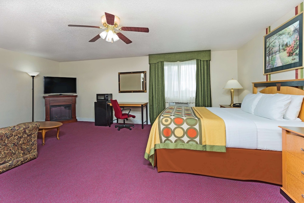 Super 8 By Wyndham Anderson/Clemson Area 7/38