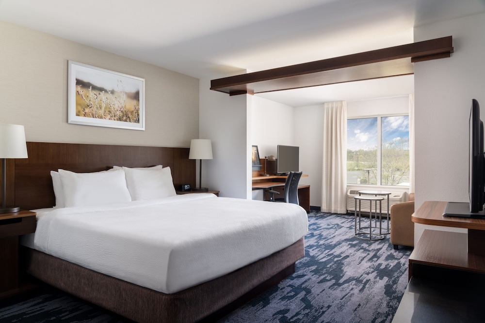 Executive, Suite, King Bed, Sofa