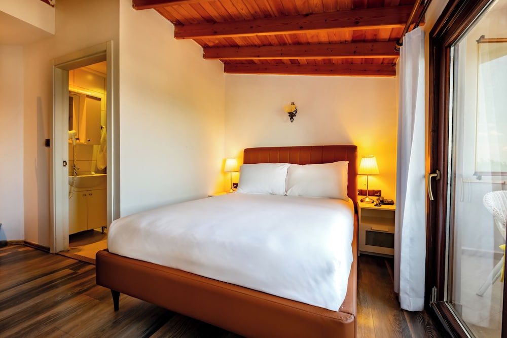 MANGANA KONAK HOTEL 15/64