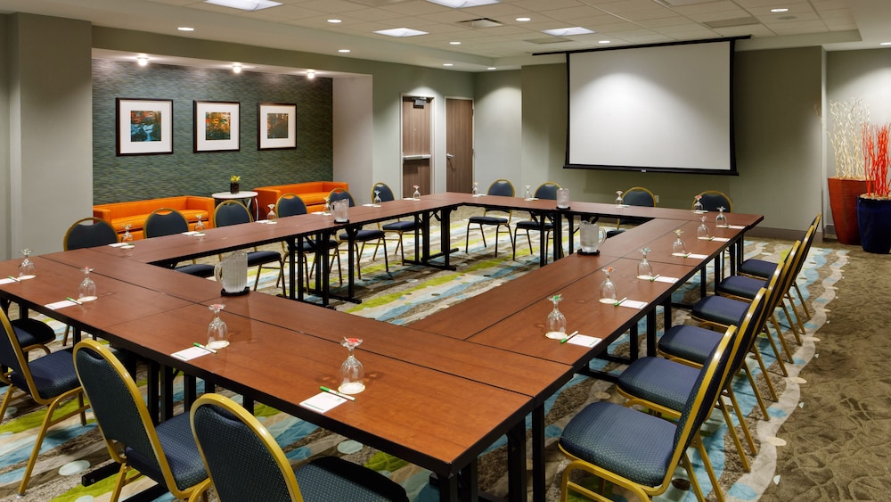Holiday Inn San Antonio-Riverwalk 58/65
