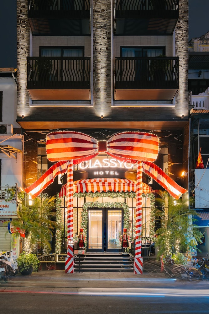 CLASSYC Hotel 3/45
