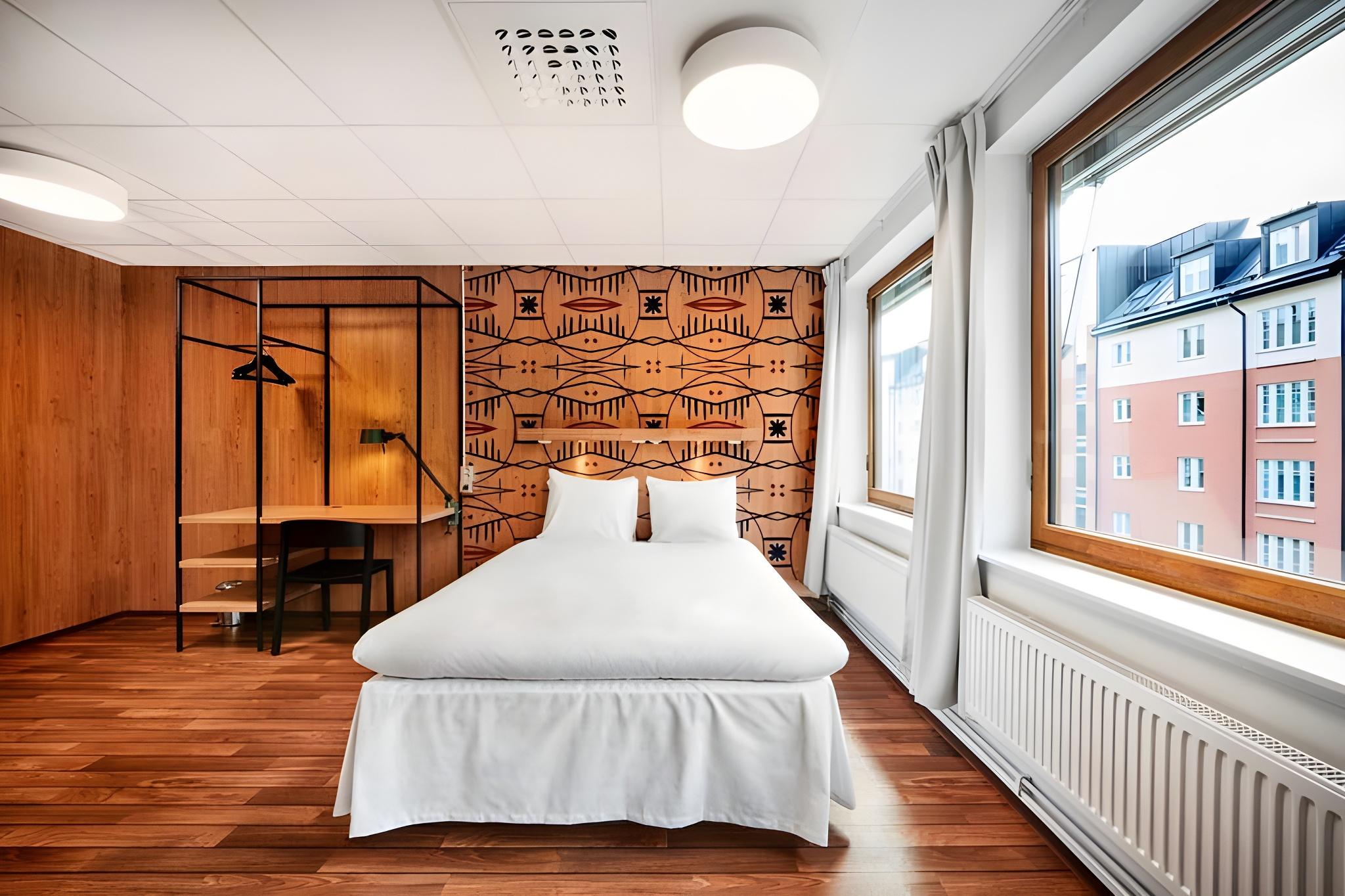 Room, Queen Bed