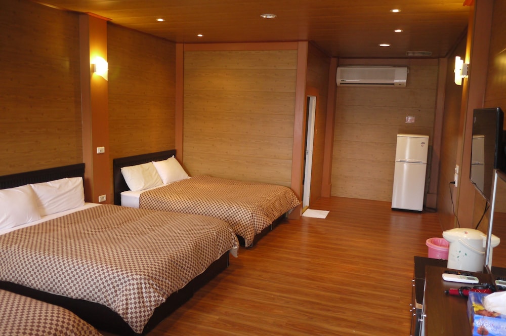 Kenting Dajianshan Wilderness Bungalow 18/32