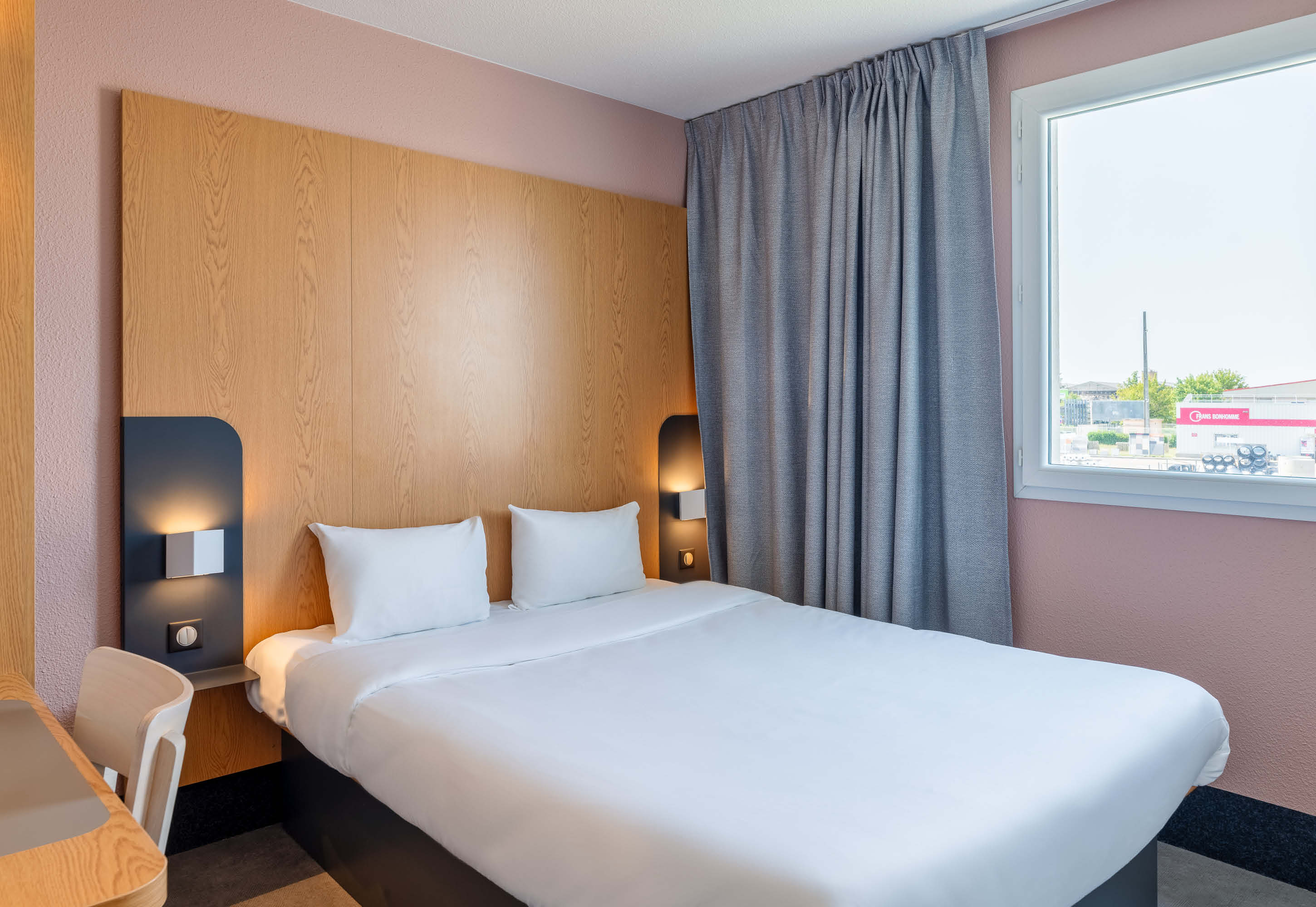 Room at B&B Hotel Lyon Eurexpo Chassieu, CHASSIEU