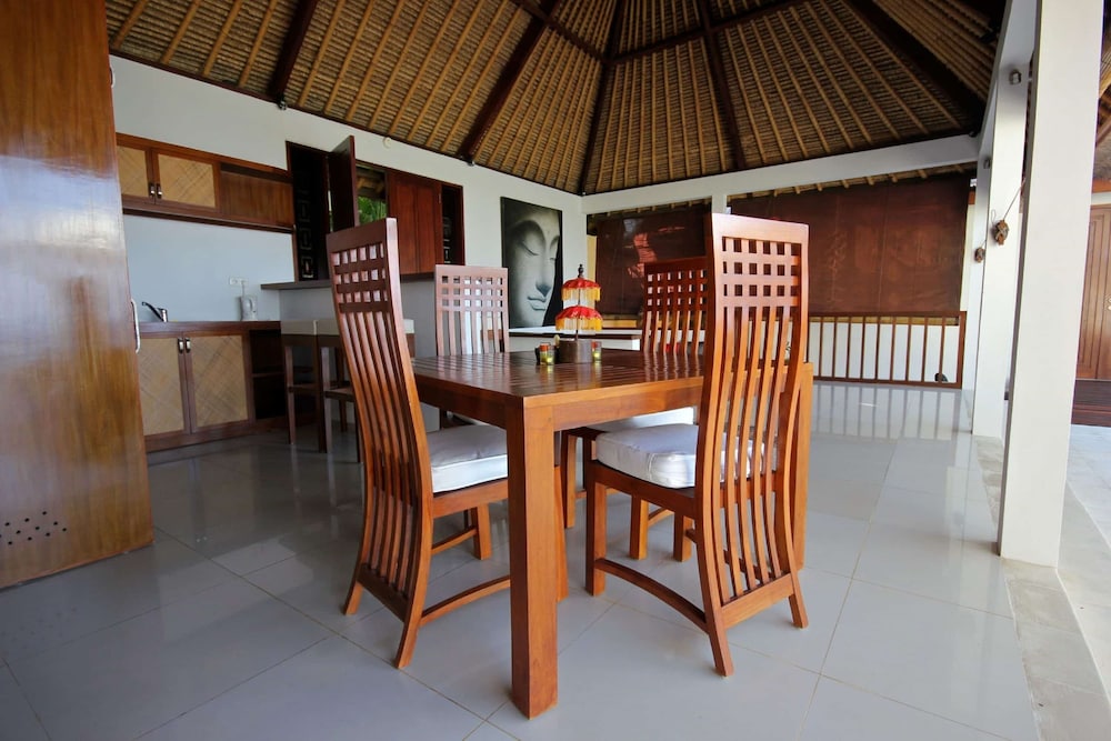 Siddhartha Ocean Front Resort Spa 34/50