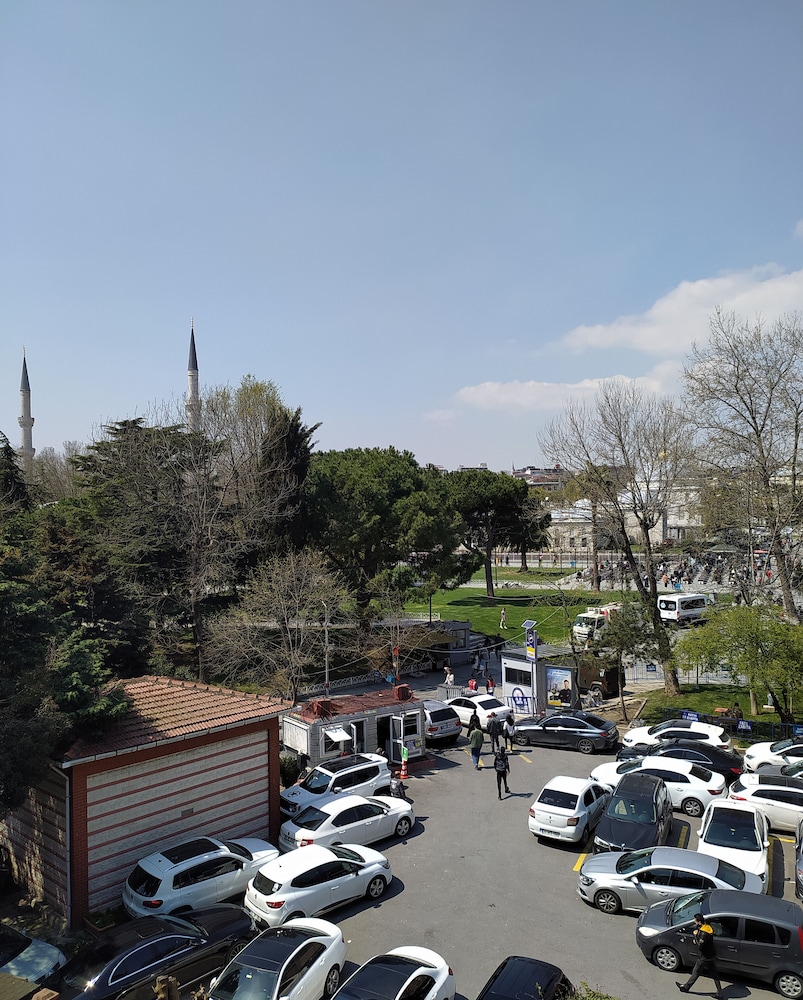 Armagrandi Spina Hotel 47/66