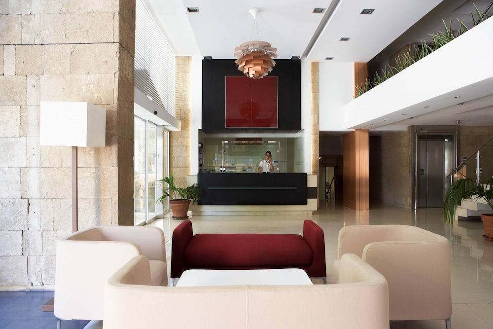 Esperia City Hotel 7/50