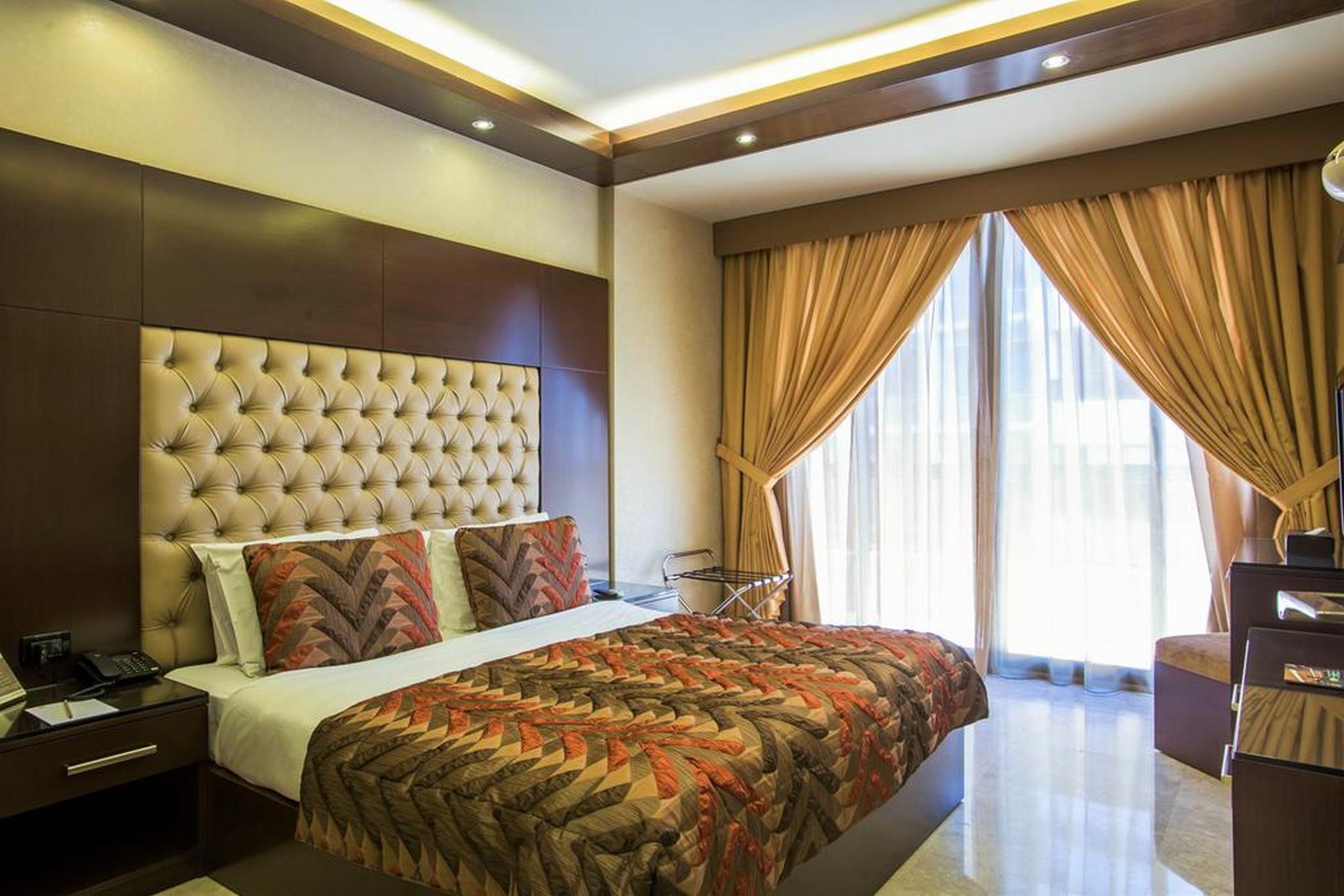Executive Suite 60 SQM: