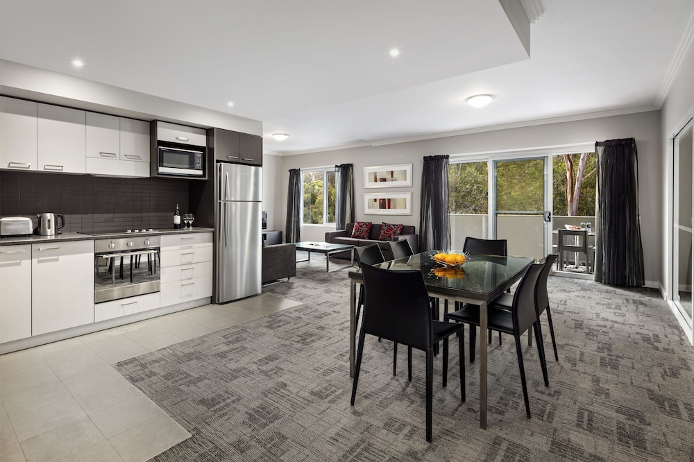 Quest Campbelltown 39/47