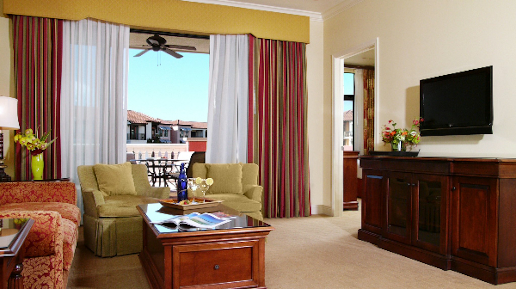 Naples Bay Resort 38/72