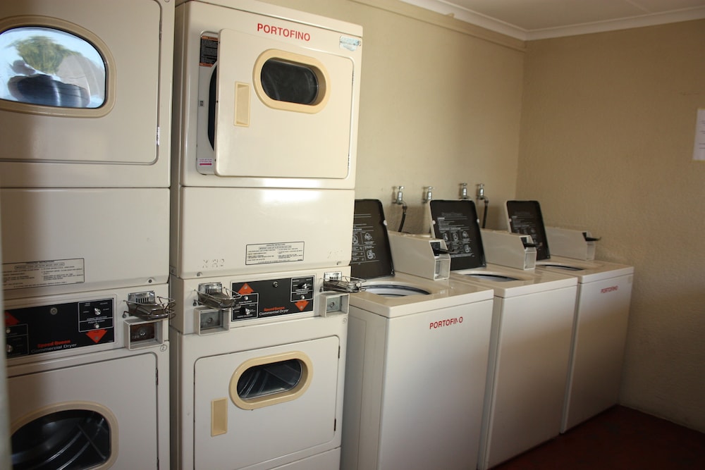 Amies Self-Catering Apartments 9/30