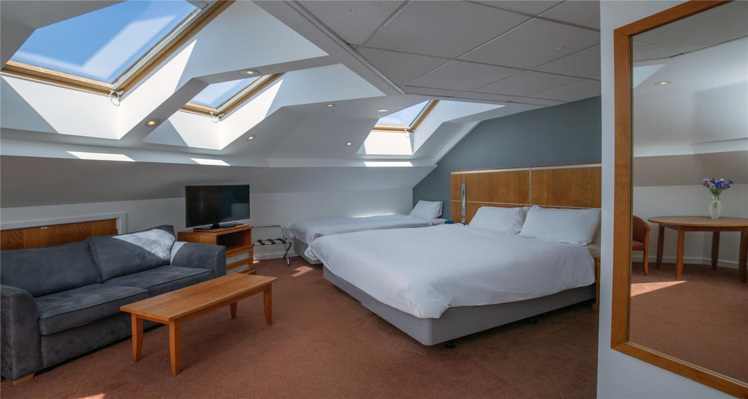 Executive, Family, King and Twin Beds