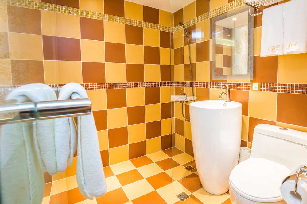Walker Hotel Ximen 45/50