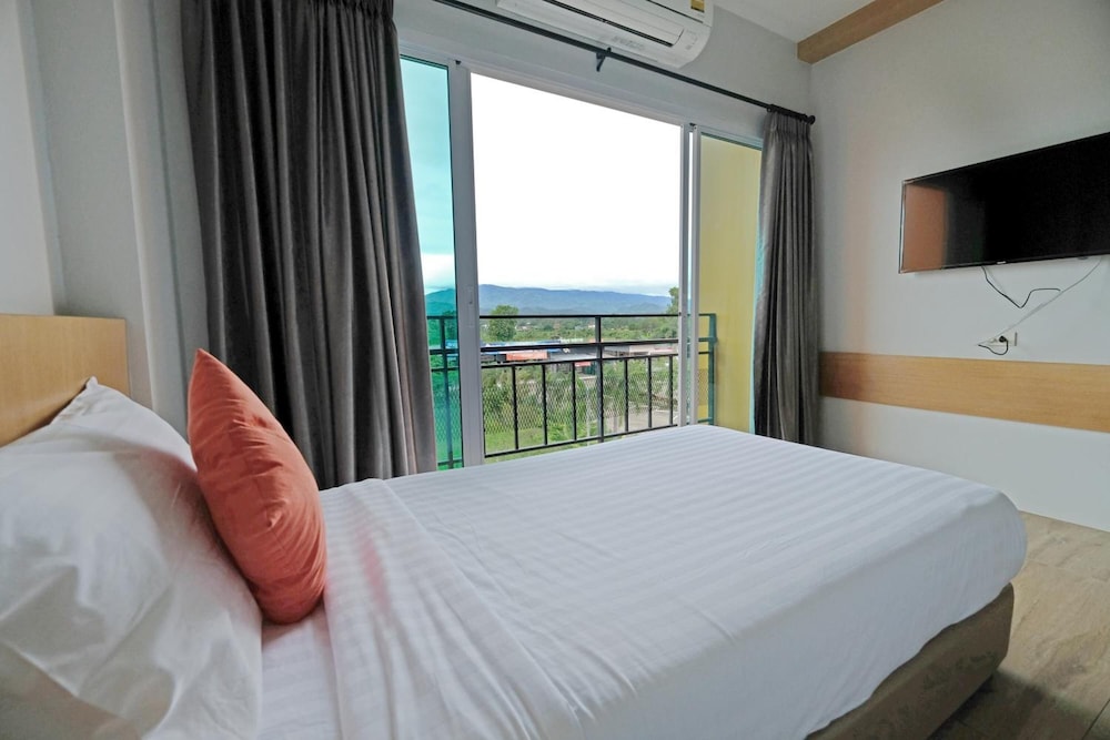 Sleeping Tree Hotel 19/45