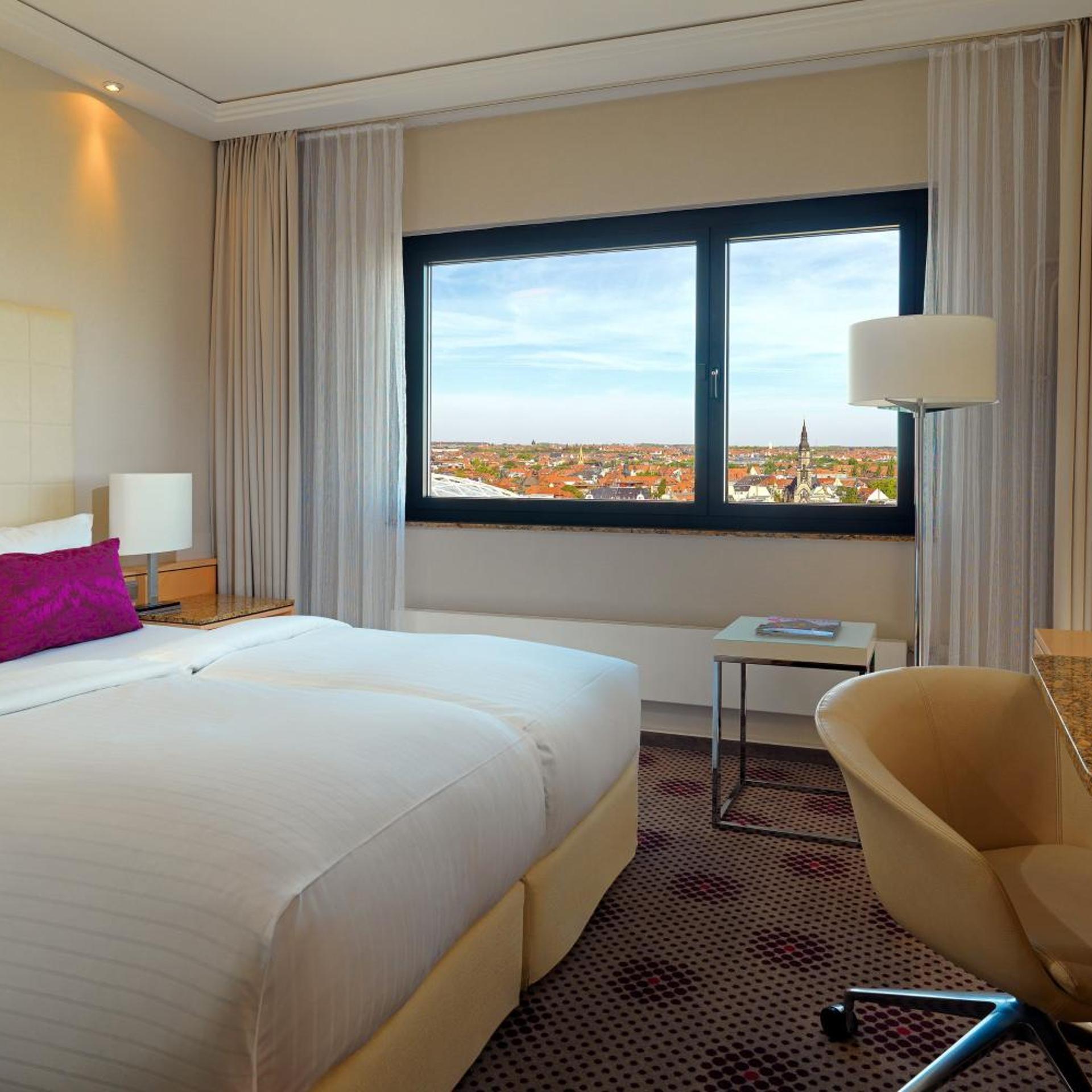 Guest Room, Classic, Queen Bed